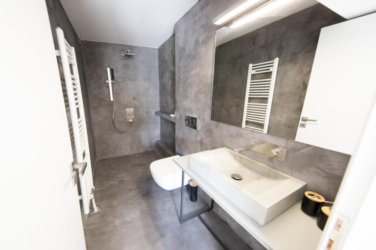 Super Modern Minimal Flat Nr Metro & Arch. Museum Apartment Athens Exterior photo